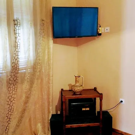 Avia Traditional Stone House Holiday home Akrogiali