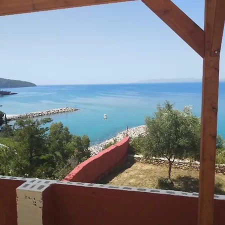 Avia Traditional Stone House Holiday home *