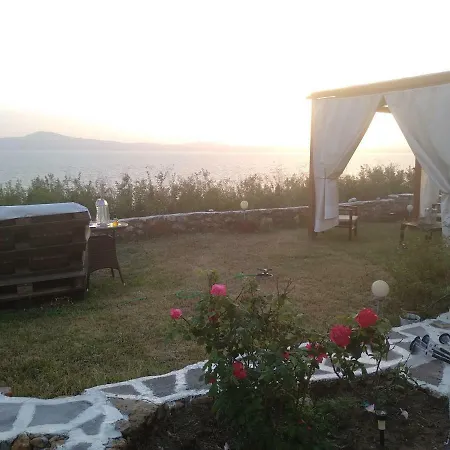 Holiday home Avia Traditional Stone House Akrogiali